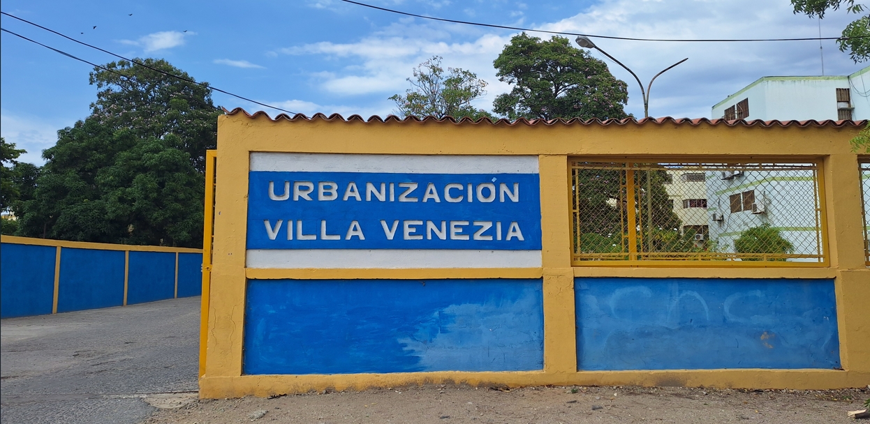 Entrada Villa Venezia